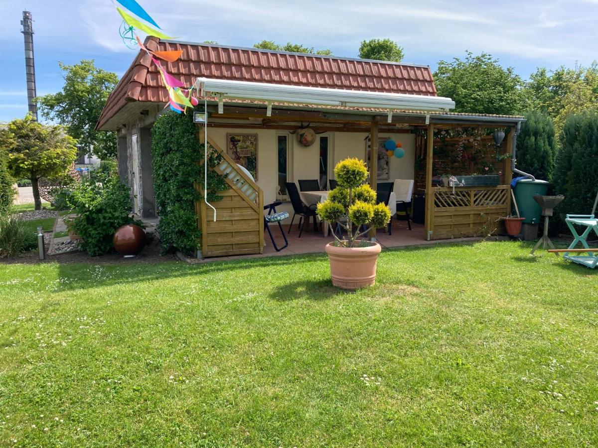 Landhausidyll Ferienwohnung Grundshagen Buitenkant foto